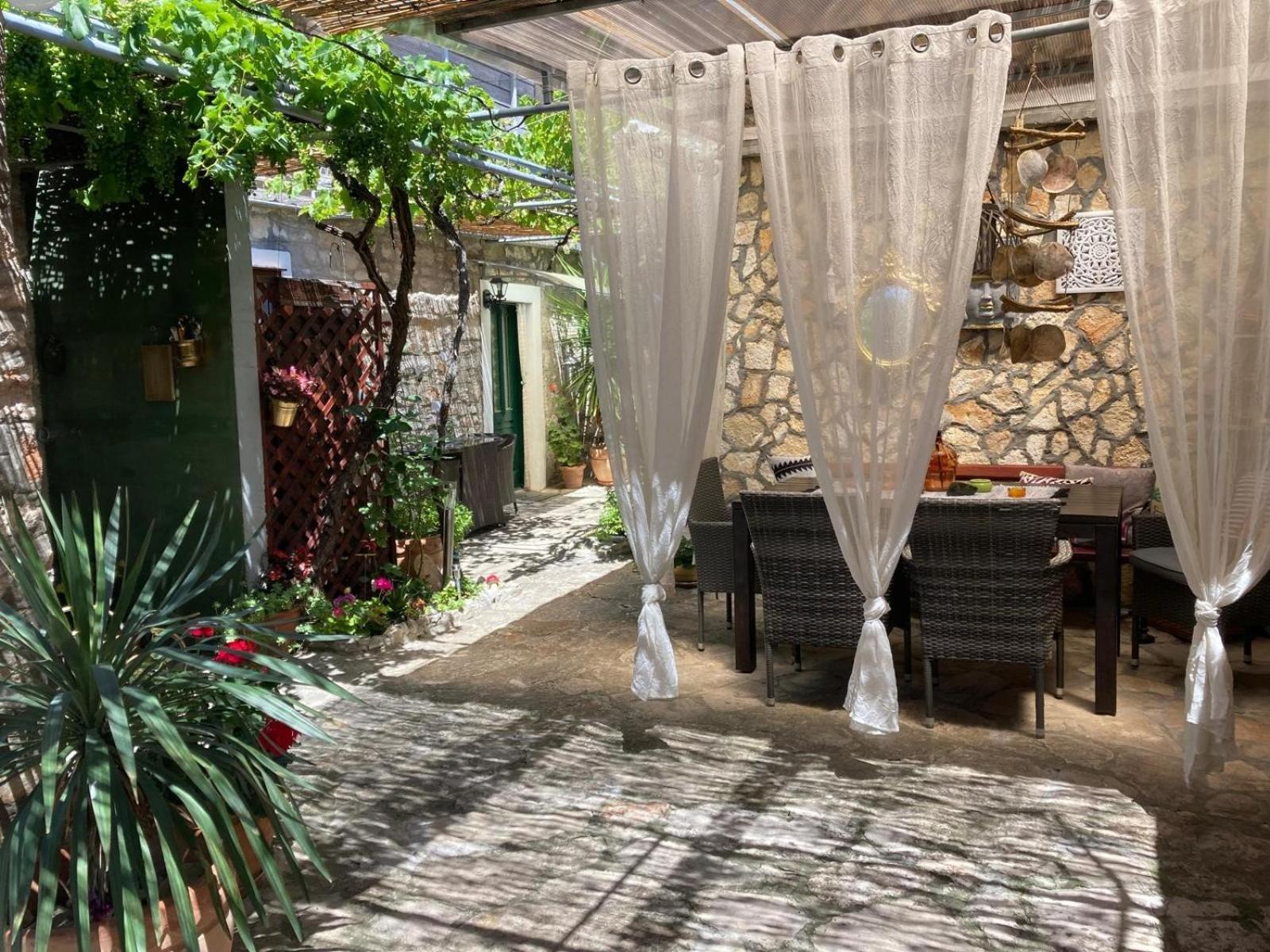 Apartman Lavandis Murter
