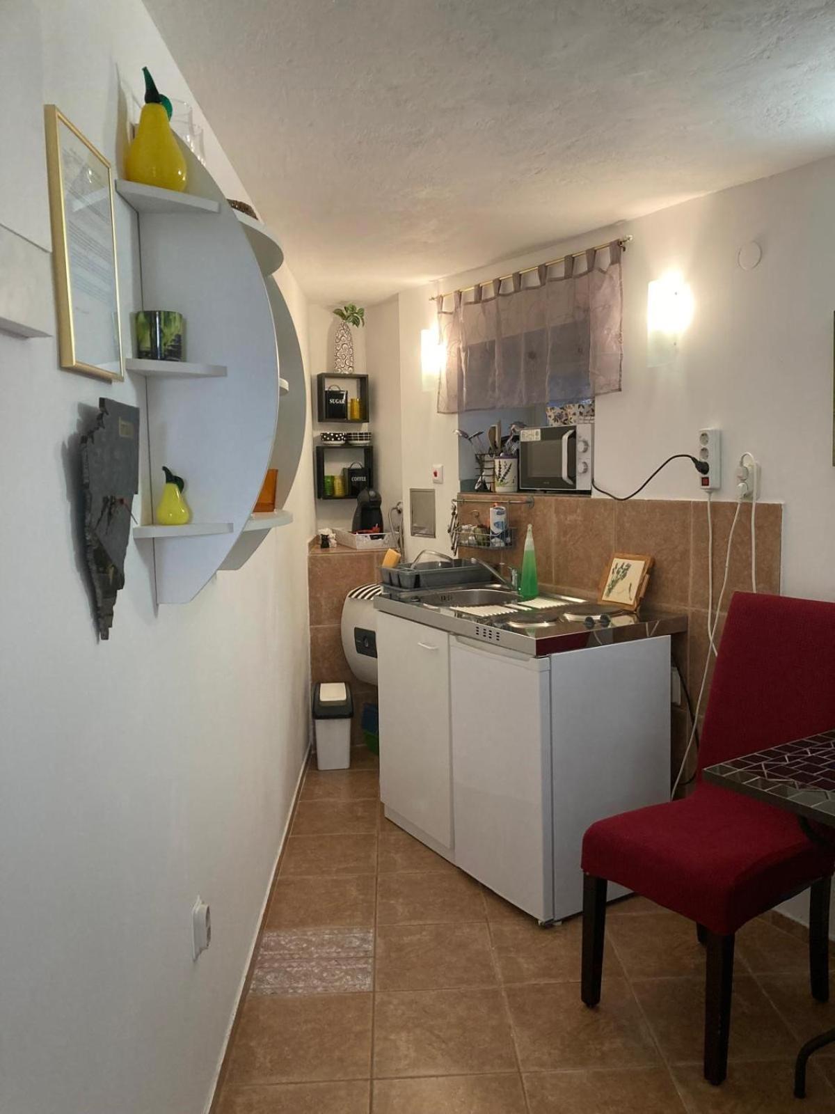 Apartment Lavandis Murter